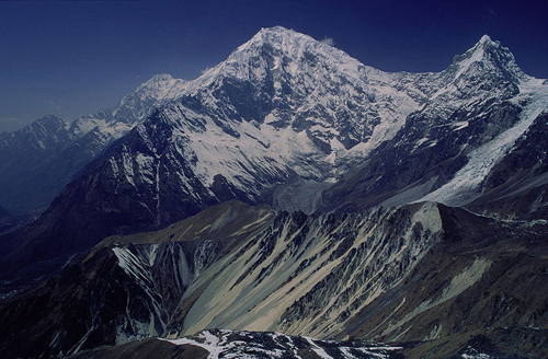 Langtang Lirung Himal
